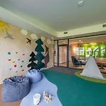 152 - Zakopianski Z Balkonem - Jacuzzi & Sauna & Silownia & Plac Zabaw Апартаменты *